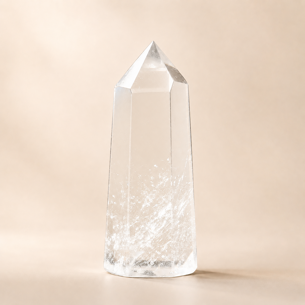 Punta de Cuarzo Cristal Natural | 6–7 cm